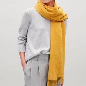 COS cachemire and wool scarf